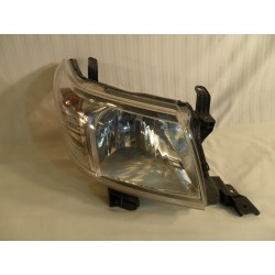 LAMPA PRAWY PRZÓD EU TOYOTA HILUX LIFT 2011-2015 81110-0K440 ORYGINAŁ