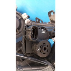 LAMPA REFLEKTOR PRAWY PRZÓD INFINITI M35 M45 2005-2010 EU