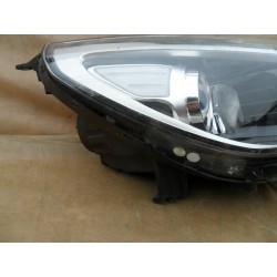 LAMPA PRAWY PRZÓD REFLEKTOR EU 92102-Q4020 HYUNDAI I30 III 3