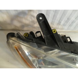 LAMPA PRAWY PRZÓD REFLEKTOR EU FORD C-MAX MK1