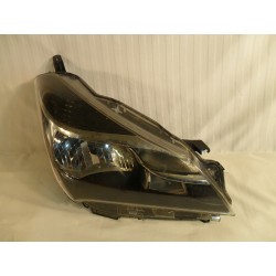 LAMPA PRAWY PRZÓD EU TOYOTA YARIS III LIFT 2014- ŁADNA