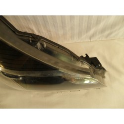 LAMPA PRAWY PRZÓD EU TOYOTA YARIS III LIFT 2014- ŁADNA