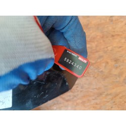 BŁOTNIK PRAWY PRZÓD MITSUBISHI SPACE WAGON 98-