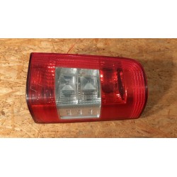 PEUGEOT PARTNER LAMPA TYLNA TYŁ PRAWA 9657976980