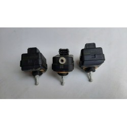 SILNICZEK LAMPY REFLEKTORA NISSAN MICRA K12