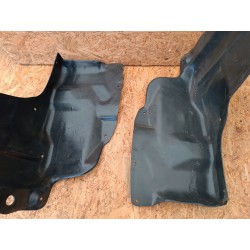 81143425 OSŁONA SILNIKA TOYOTA COROLLA VERSO E12 2004- LEWA