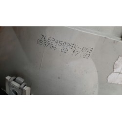 VOLKSWAGEN TOUAREG LAMPA LEWA TYŁ TYLNA 7L6945095K