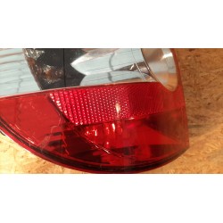 VOLKSWAGEN FOX I LIFT LAMPA TYLNA TYŁ LEWA 5Z0945095A