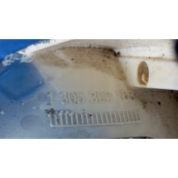 OBUDOWA ODBŁYŚNIK XENON LAMPY PRAWY PRZÓD VW GOLF IV 4 1305300183