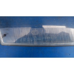 RAMKA SZKŁO KLOSZ LAMPY PRAWY PRZÓD VW PASSAT B5