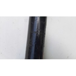 AMORTYZATOR TYŁ PRAWY TOYOTA YARIS II