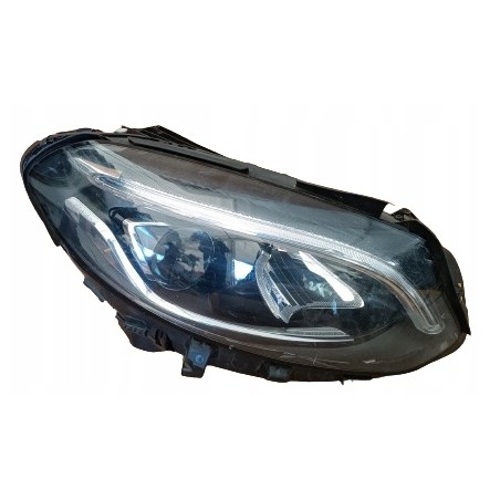LAMPA PRAWY PRZÓD EU REFLEKTOR LED MERCEDES B KLASA W246 A2469065401