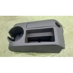 TUNEL ŚRODKOWY OSŁONA NA KUBKI VOLKSWAGEN GOLF V 5