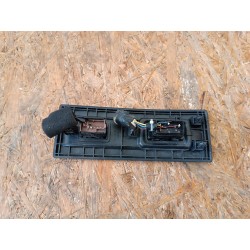 174B1-B1011 NISSAN 350Z PANEL FOTELA PASAŻERA