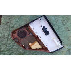 BOCZEK DRZWI LEWY TYŁ INFINITI FX35 FX45 S50