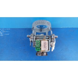 OBUDOWA ODBŁYŚNIK SOCZEWKA LAMPY PRAWY PRZÓD 1 305 310 223 MERCEDES W169