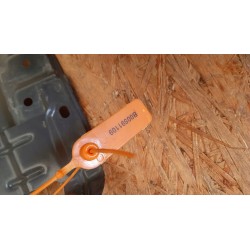 BŁOTNIK PRAWY PRZÓD NISSAN PRIMERA P12