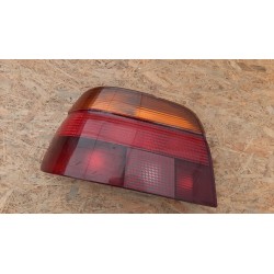 BMW E39 SEDAN LAMPA LEWY TYŁ TYLNA 8358031