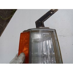 KIERUNKOWSKAZ PRAWY LAMPA PRZÓD NISSAN CHERRY N12