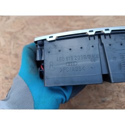 4E0819203B PANEL NAWIEWU KLIMATYZACJI RAMKA TYŁ AUDI A8 D3
