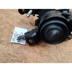 TOYOTA AVENSIS T27 2.2 DIESEL PODUSZKA ŁAPA SILNIKA