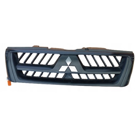 KRATKA GRILL ATRAPA ZDERZAKA PRZÓD MN117713 MITSUBISHI PAJERO III