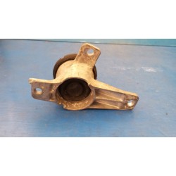 PODUSZKA SILNIKA ŁAPA SILNIKA MITSUBISHI COLT VI 6