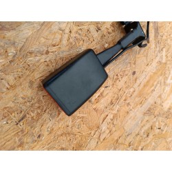 MASERATI GHIBLI III 2013- ZAPINKA PASA BEZPIECZEŃSTWA TYŁ 670019316