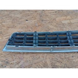 8E0807647 ATRAPA KRATKA ZDERZAKA PRZÓD AUDI A4 B6 CHROM