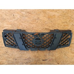 KRATKA GRILL ATRAPA ZDERZAKA PRZÓD 2310EB400 NISSAN NAVARA D40