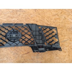 KRATKA GRILL ATRAPA ZDERZAKA PRZÓD 2310EB400 NISSAN NAVARA D40