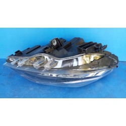 LAMPA PRAWY PRZÓD EU A2468200261 MERCEDES B KLASA W246 2011-