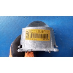 SOCZEWKA LAMPY PRZÓD REFLEKTORA CITROEN C8 VW TRANSPORTER T5 AUDI A4 B6