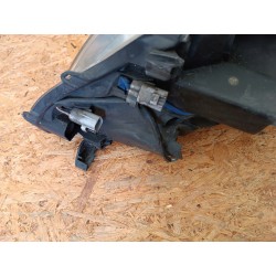 LAMPA PRAWY PRZÓD TOYOTA AVENSIS III T27 08- 81126-05310