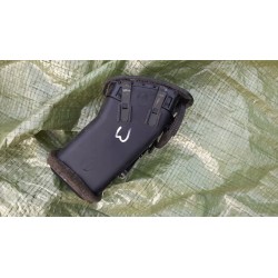 KRATKA WENTYLACYJNA MITSUBISHI CARISMA