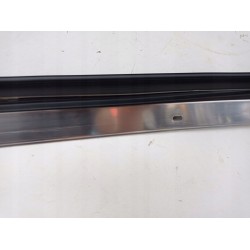 LISTWA ZGARNIAJĄCA NAKŁADKA NISSAN ALMERA N16