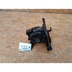 TOYOTA AVENSIS T27 2.2 DIESEL PODUSZKA ŁAPA SILNIKA