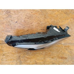 LAMPA PRAWY PRZÓD REFLEKTOR EU 1077376-30-B TESLA MODEL 3 LED