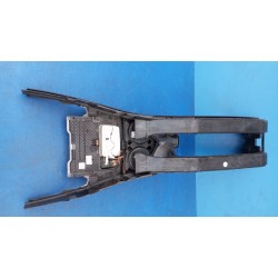 TUNEL ŚRODKOWY UCHWYT NA NAPOJE KUBKI BMW SERIA 7 E65 01-05 8223327